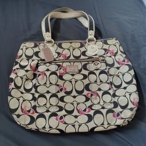 Large coach tote